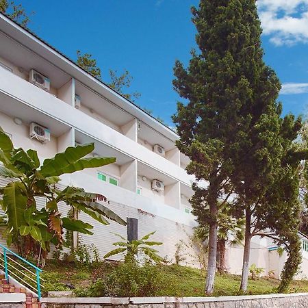 Pansionat Solnechniy Gagra Kültér fotó